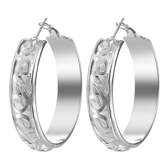 SILVER HOOP EARRINGS - Picture 14 of 15